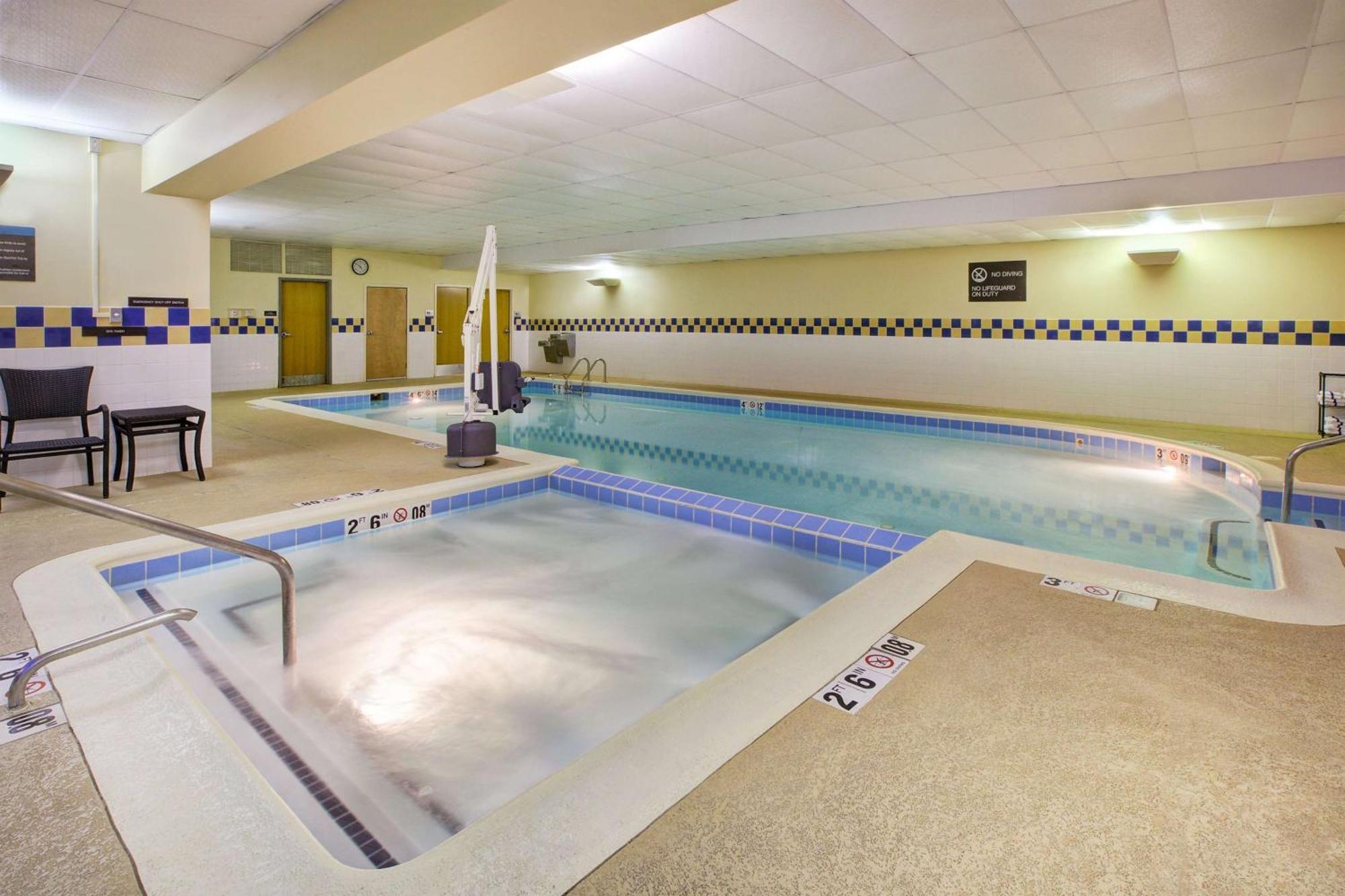 Hilton Garden Hotel 3*