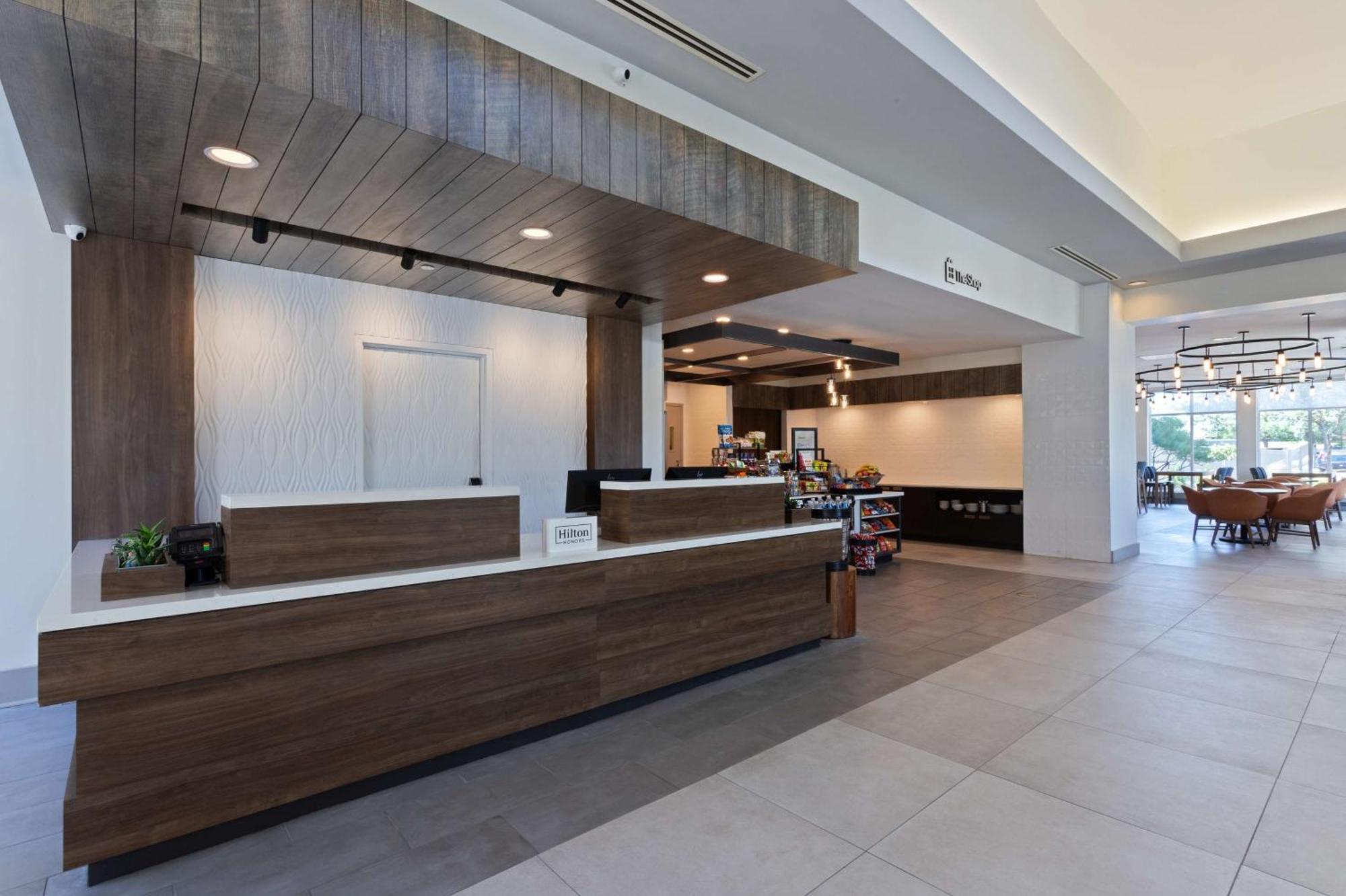 Hilton Garden