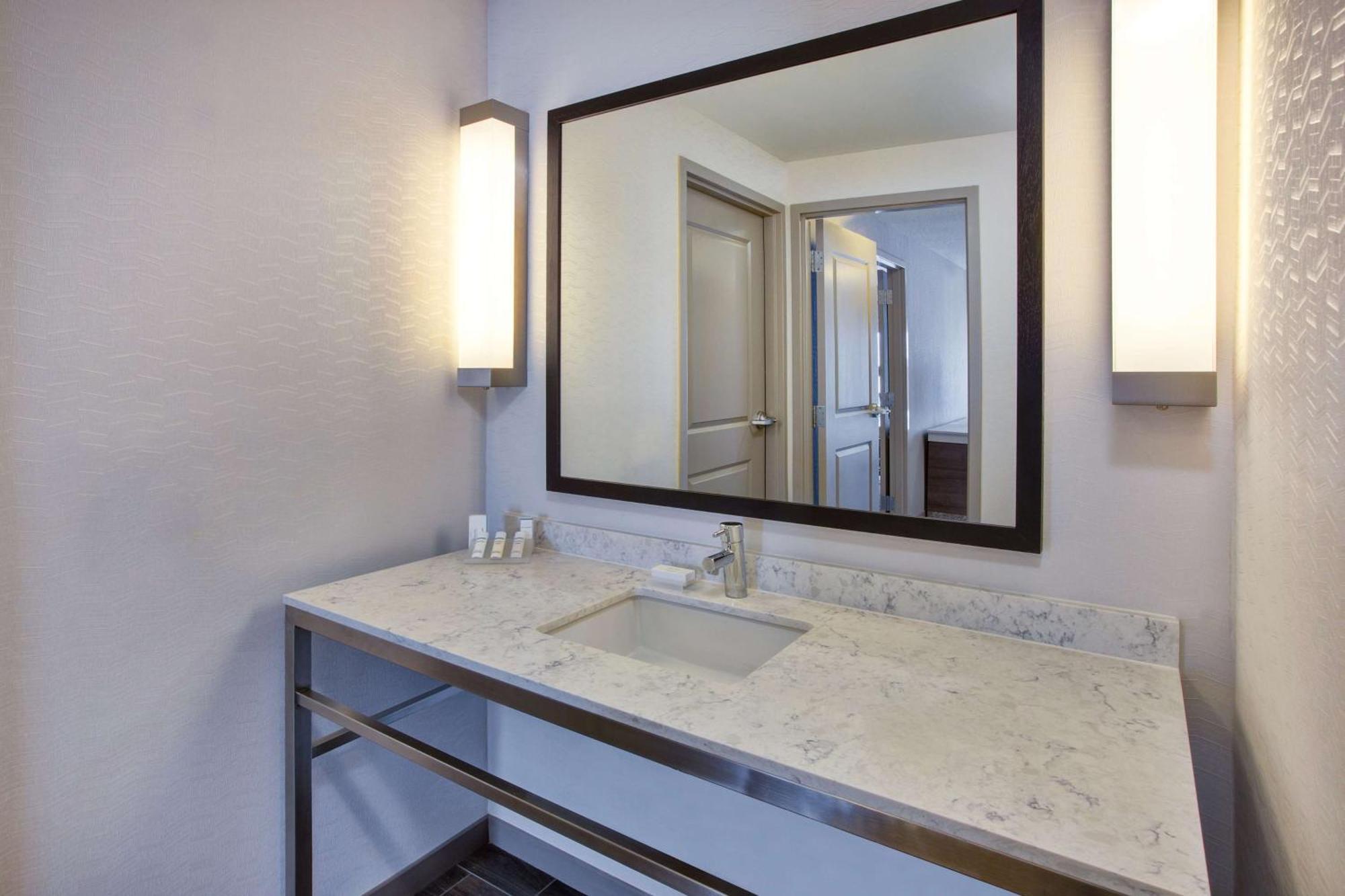 Hotel Hilton Garden 3*