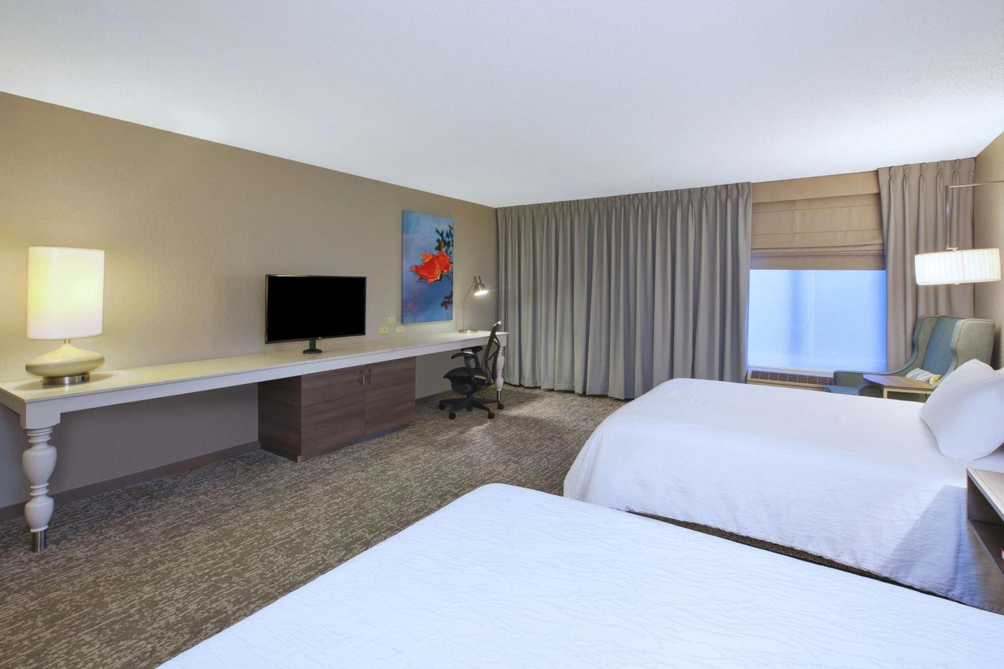 Hilton Garden 3*