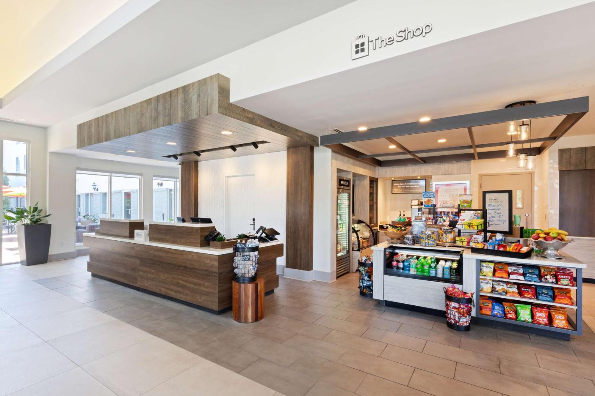 Hotel Hilton Garden 3*