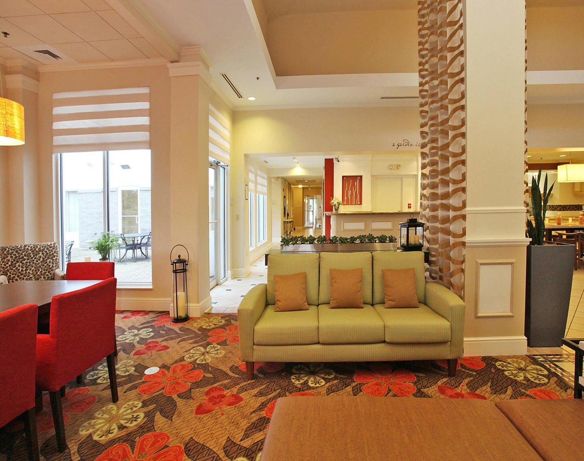 Hilton Garden Hotel 3*